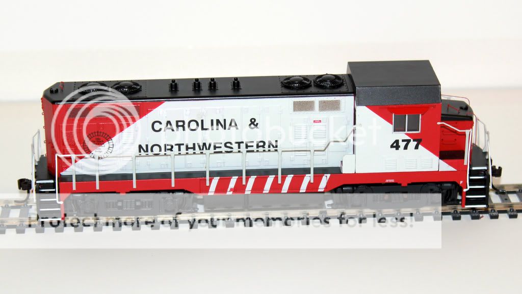 ATHEARN RTR CF 7 CF7 W/ ANGLED CAB   CAROLINA & NORTHWESTERN (ATH 